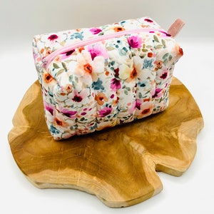 Kosmetiktasche, Boxy Bag, Gesteppte Kosmetiktasche, Schminktasche, Aufbewahrung, Make-up, Make-up Tasche, Kosmetiktäschchen, gesteppt