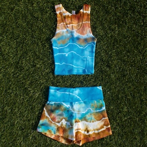 Blue Agate Yoga Set / Tie Dye Yoga Outfit / Yoga Shorts / Yoga Top / Gym Outfit / Tie Dye Gym Clothes