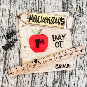 Back-to-School Photo Prop Sign