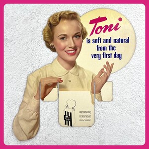 Toni Display - Etsy display picture 2