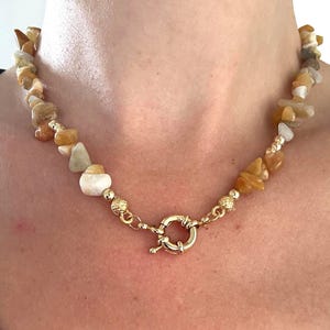 Yellow Aventurine Chip Stone Necklace – Natural Free Form Gemstone Choker – Raw Stone Beaded Necklace – Handmade Boho Jewelry Gift for Her