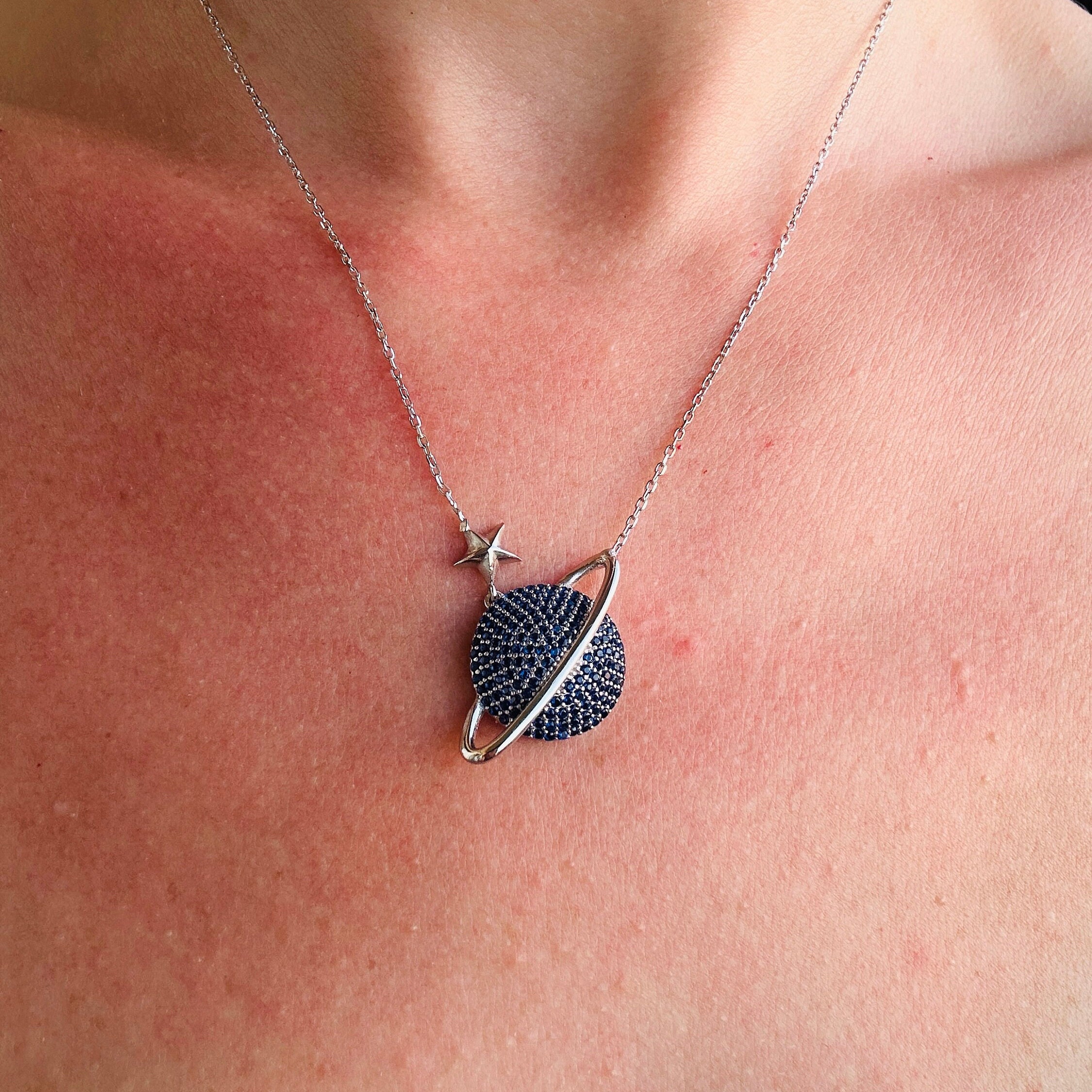 ブルージルコン土星ネックレス：スターリングシルバー