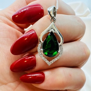 Emerald Silver Necklace-May Birthstone Pendant-Dainty Jewelry Gift for Her-925 Sterling Silver-Unique Gift For Her