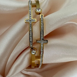 Audrey 18k Gold Filled Bangle-Gift For Her-Unique Gift For Her