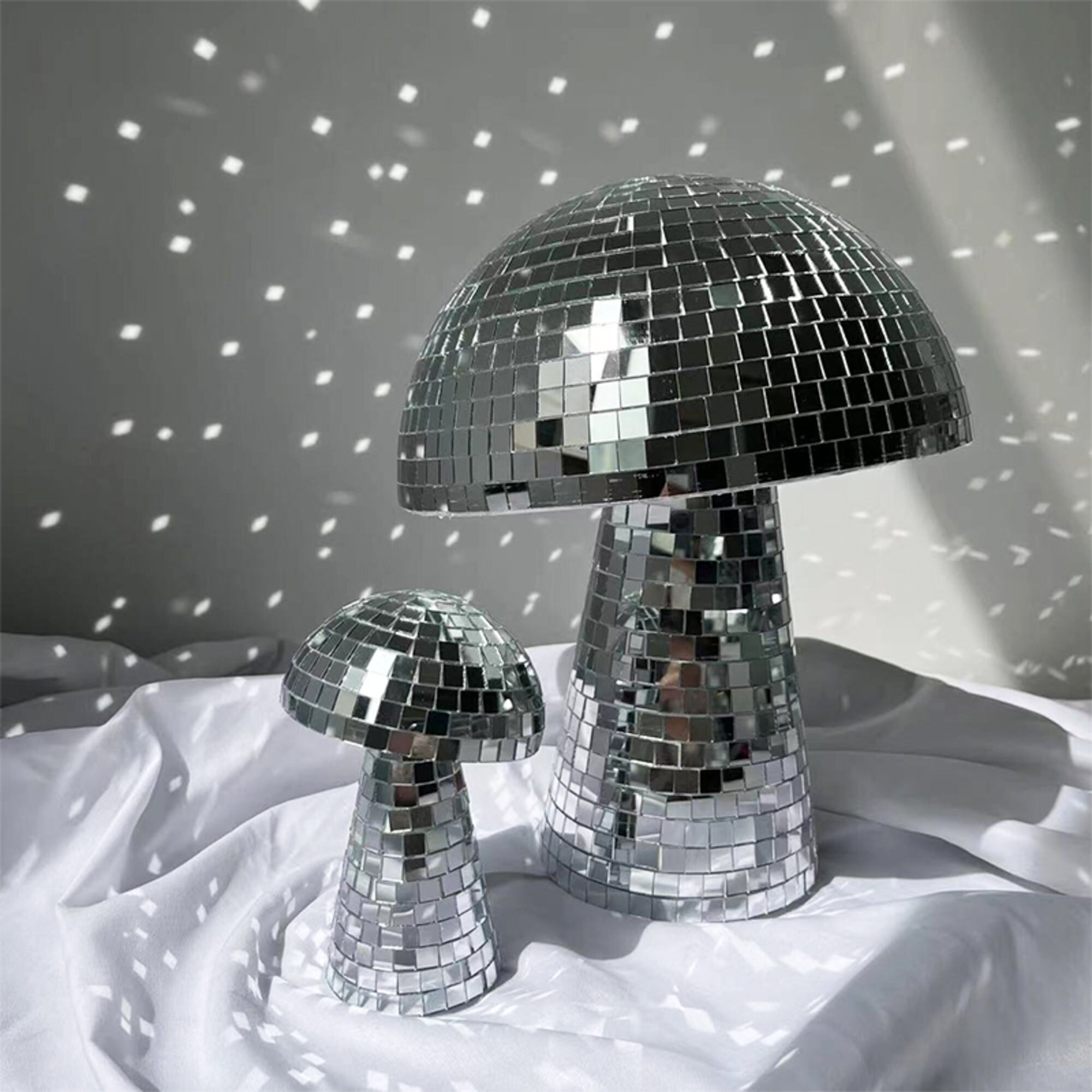 Boule Disco Champignon – Paillettes Réfléchissantes – Déco Lumineuse Pour Fête, Bar Ou Salon