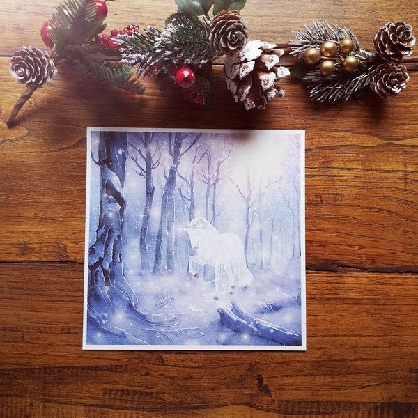 Paysage d'hiver féerique et licorne, illustration aquarelle, impression art