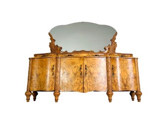 Italian sideboard, late Baroque/Rococo style, Mobili Cantù, walnut, 1920 II