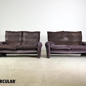 1x Cassina Maralunga tweezitsbank Vico Magistretti corduroy bank afbeelding 2
