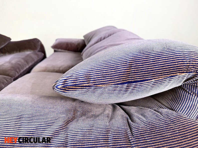 1x Cassina Maralunga tweezitsbank Vico Magistretti corduroy bank afbeelding 8