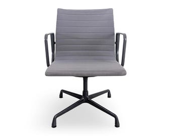 Vitra EA 107 office chair Vitra Charles Ray Eames Hopsak light grey
