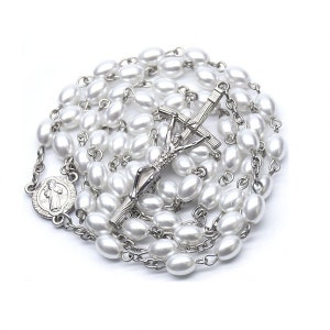 Vintage  Pearl  Rosary Bead