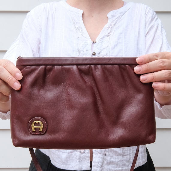 Calibre leather crossbody bag Fauré Le Page Burgundy in Leather
