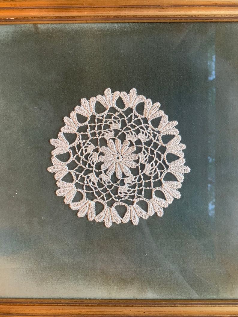 Vintage Framed Lace/doily Wall Art Vintage Cottage Decor Etsy