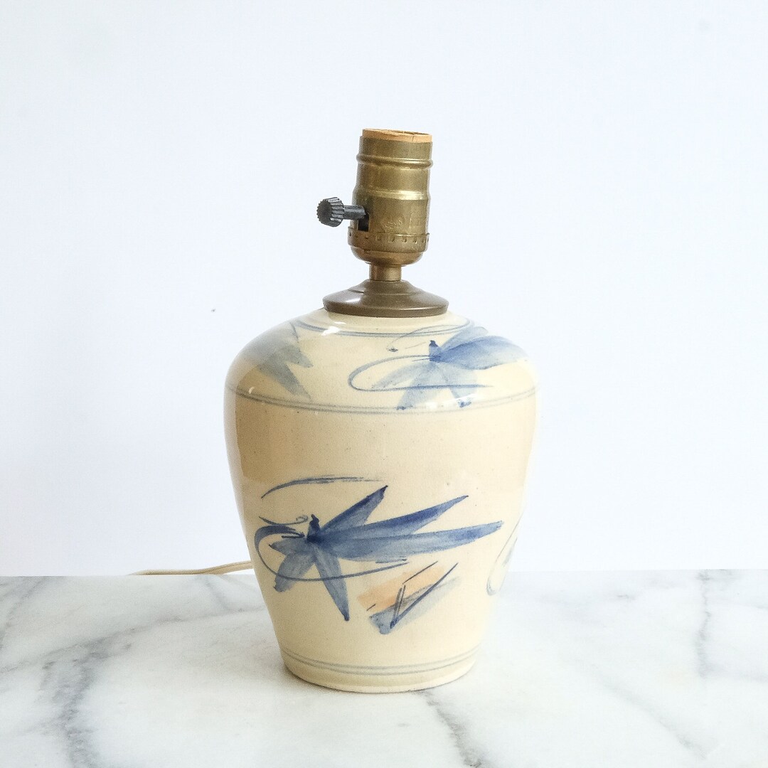 Vintage Chinoiserie Lamp Blue Ceramic Floral Lamp Vintage Etsy