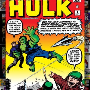 Puede incluir: Portada del c&oacute;mic "The Incredible Hulk" #3, con Hulk de piel verde en acci&oacute;n. La portada tiene un fondo rojo con texto amarillo e ilustraciones de Hulk, un cohete y soldados.