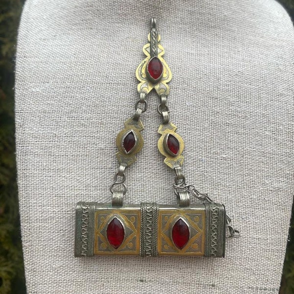 Turkmen Gilded Box Pendant with Red Aqeeq, One of Kind - Ethnic and Tribal Jewelry - 925 silver Antique Turkmen Pendant for Necklace