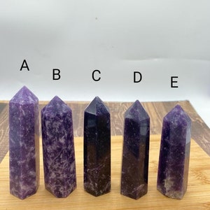 Sodalith Turm - Einzigartiger Wohnakzent | Natürliche Sodalith Kristallspitze | Handwerklich hergestellter Blauer Sodalith Edelstein für die Innendekoration