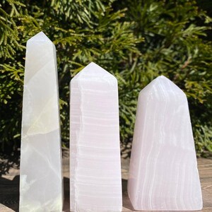 Rose Quartz Towers, Positive Energy Unique Patterns Love Stone Gift For Her Gentle Energy Rose Quartz Obelisk Home Decor Healing crystals