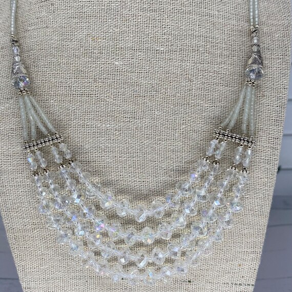 White quartz 2024 crystal necklace