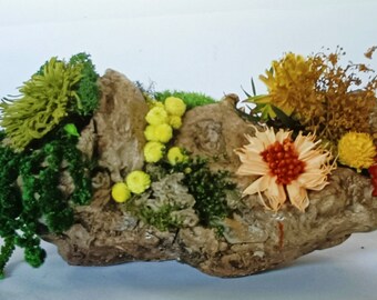 Natural Flower Tree Trunk Decor, Home Decoration, Carved Boxwood Trunk, Rustic Floral Art, Botanical Decor