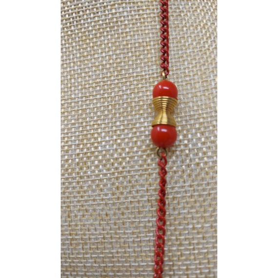 Stunning Red Lucite Gold Tone Retro Red Chain Cli… - image 3
