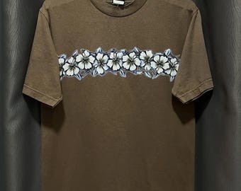 Vintage Billabong Floral pattern t.shirt 90s Medium