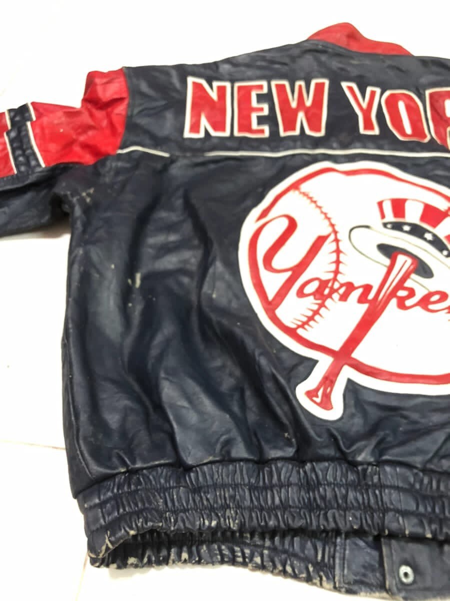 Vintage 90s New York Yankees Baseball Team Varsity Leather Jacket
