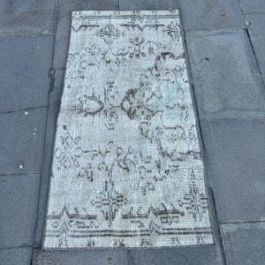 Vintage Teppich, Kleiner Teppich 700x1200, Türkischer Teppich, Oushak Teppich, Teppich für den Eingangsbereich, 50x100 cm Beiger Teppich, Vintage Wollteppich mit Quasten, Fußmatte Wolle,