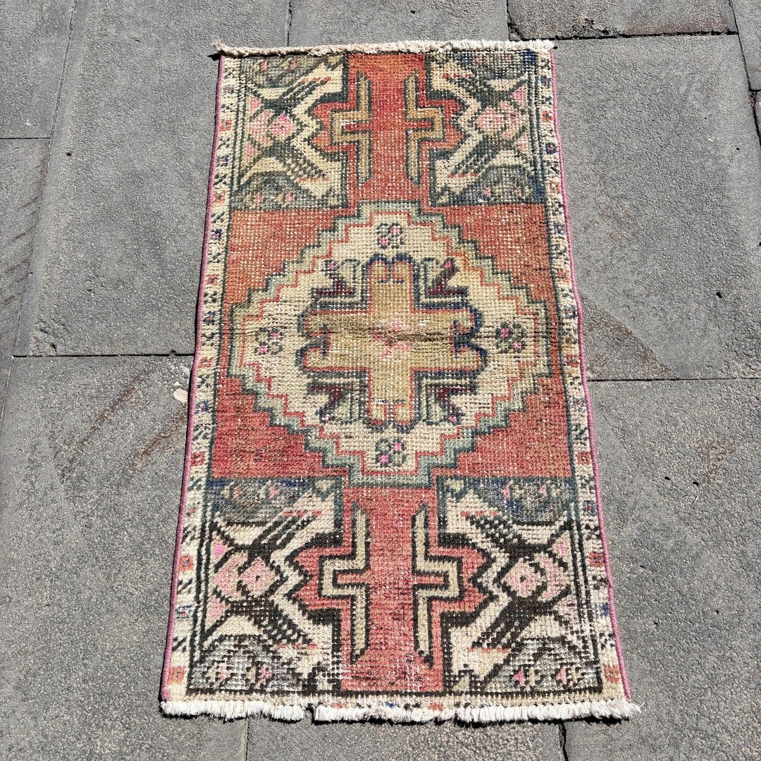 Turkish Rug Small Turkish Rug, Small Rug, Vintage Rug, Antique Rugs, Rugs for Bathroom, 1 ...
