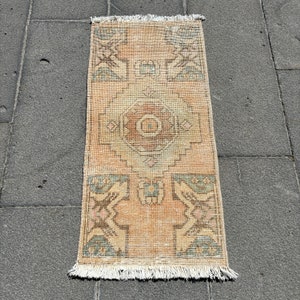 Vintage Rug, Turkish Rug, 2x3 Small Rugs, Antique Rug, Rugs For Bathroom, 1.4x2.9 ft Beige Rug, Anatolian Rug, Handwoven Turkish Mini Rug,