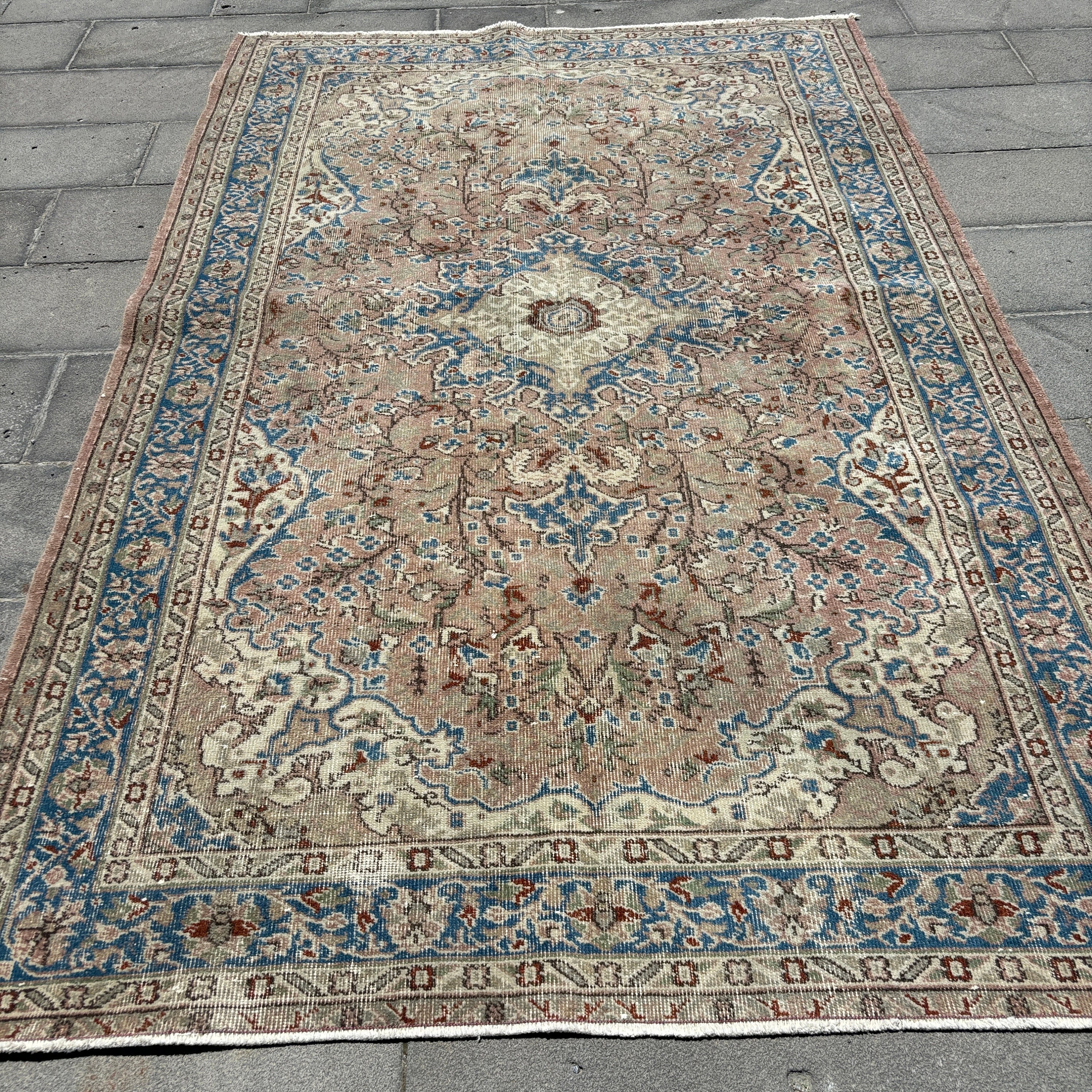 Vintage Rug, Turkish Rug, 6x9 Large Rug, Antique Anatolian Rug, Rugs For Bedroom, 5.5x8.6 ft Blue Rug, Wool Rug, Large Vintage Rug,