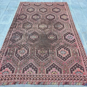 Vintage Kilim, Turkish Kilim, Embroidered Large Kilim, Antique Kilim, Rugs For Salon, 5.5x9.1 ft Pink Kilim, Colorful Kilim, Large Wool Rug