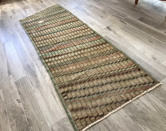 Turkish Runner rug,Decorative rug,Bohemian rug,Corridor rug,Natural rug,Office rug,Vintage rug,Oriental rug,Handmade rug, 2.7 x 7.7 Ft