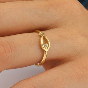 Fish design deals ring gold