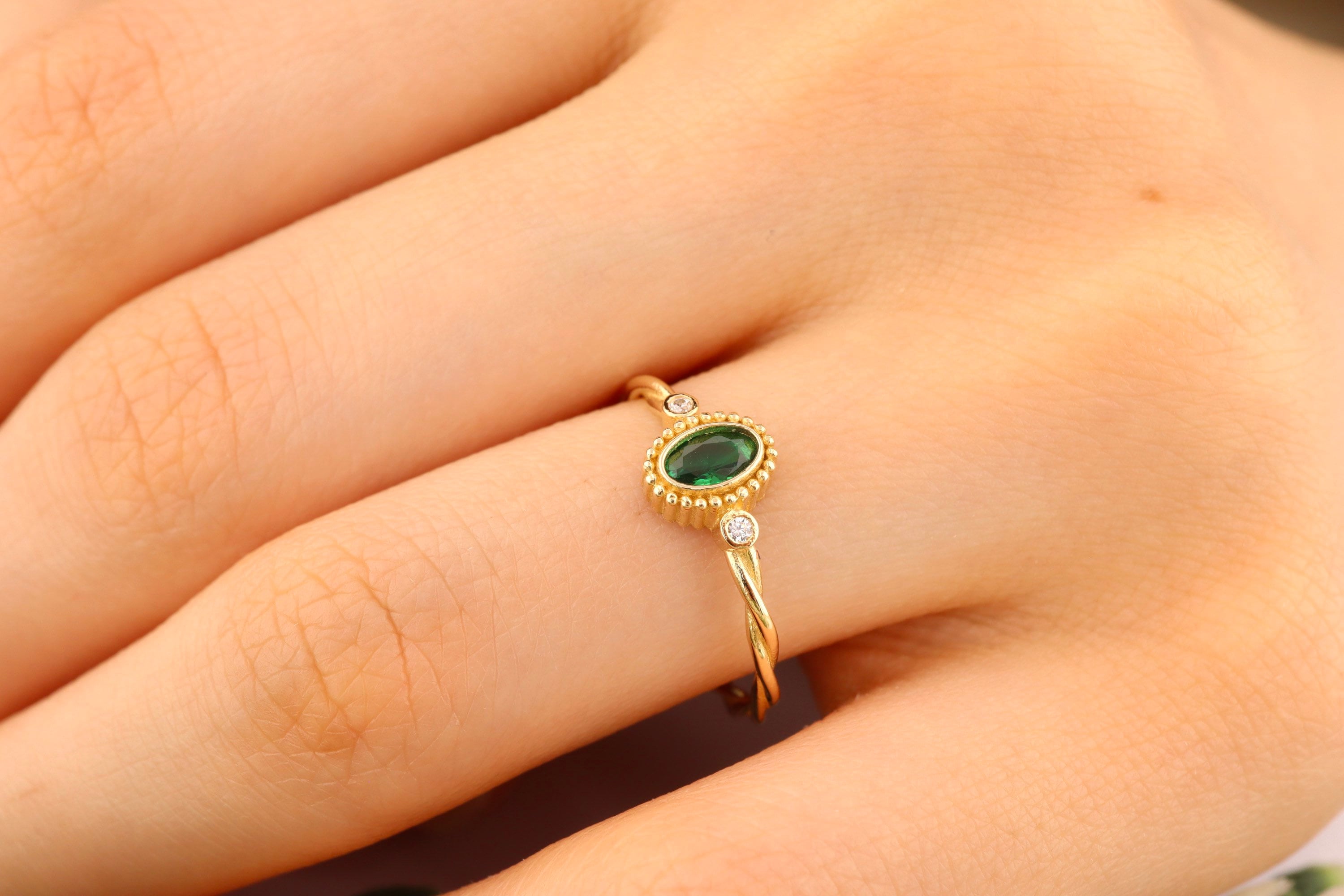 送料無料 14K Solıd Zircon Two Cut-between Ring-oval Stone Green Gold アクセサリー