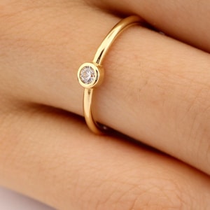 14K Gold Bezel Set Solitaire Ring – Minimalist Single Stone Ring, Dainty Solid Gold Stacking Ring, Everyday Simple Gold Jewelry for Her