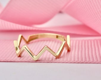 14K Gold Zickzack Ring: Wellenband, Minimalistischer Stil