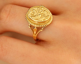 Gold Locket Ring - Customizable Keepsake Jewelry