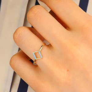 14k Solid Gold Turquoise Ring: Minimalist Square Pattern