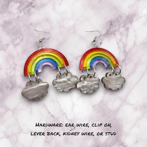 Regenbogen und Wolken Acrylohrringe, Gay Pride Schmuck, Regenbogen Ohrringe, kawaii Accessoires, Kidcore Schmuck, Pride Month