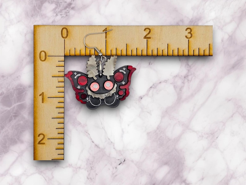 Mothman Earrings, cute cryptid art, mothman jewelry, cryptid jewelry, cryptid earrings, cute goth earrings, creepy jewelry, moth man art afbeelding 6