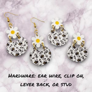 Honeybee & Flower Patterned Acrylic Earrings, honey bee earrings, cottagecore jewelry, honeybee jewelry, nature earrings, stud earrings