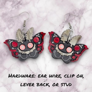 Mothman Earrings, cute cryptid art, mothman jewelry, cryptid jewelry, cryptid earrings, cute goth earrings, creepy jewelry, moth man art afbeelding 1