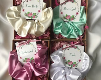 Scrunchie Set | | Scrunchies XL Bachelorette | cadeau d’anniversaire | cadeau de mariage | | de mariage Hair Scrunchies Cadeau | Cadeau de demoiselle d’honneur Scrunchies