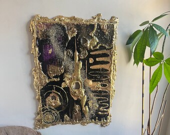 Pièce murale taureau doré