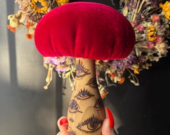 PyroGlam Velvet Top Mushie