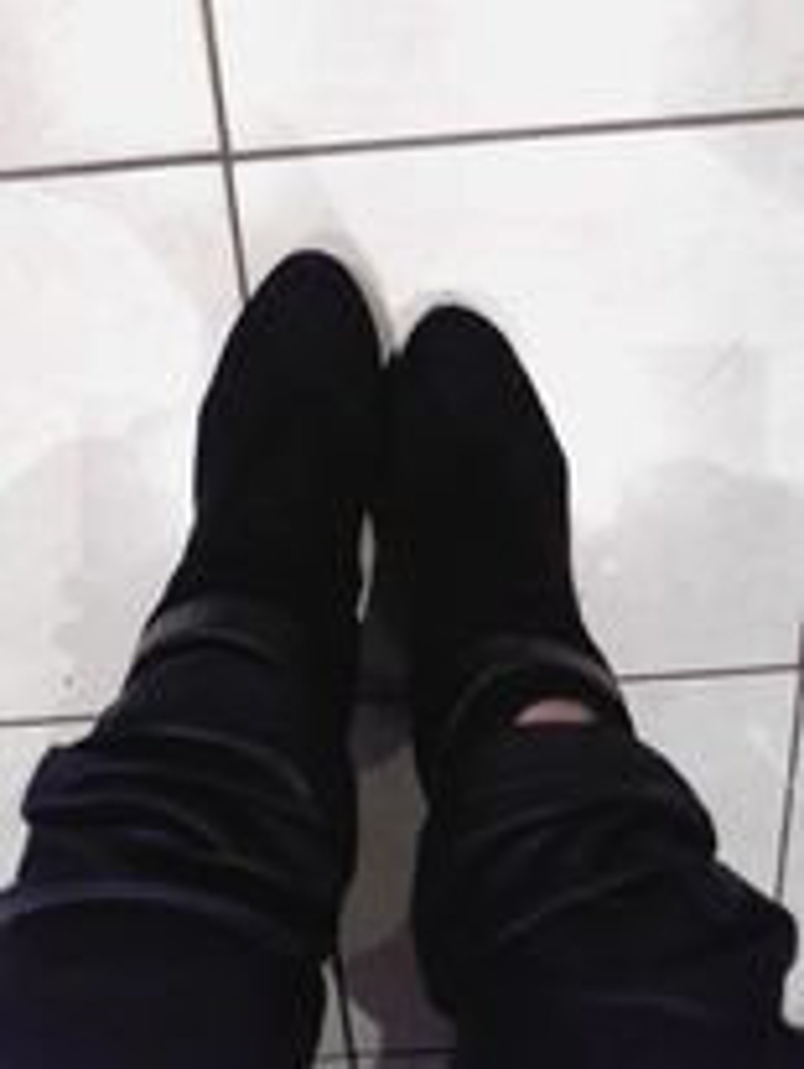 smelly high heels for sale