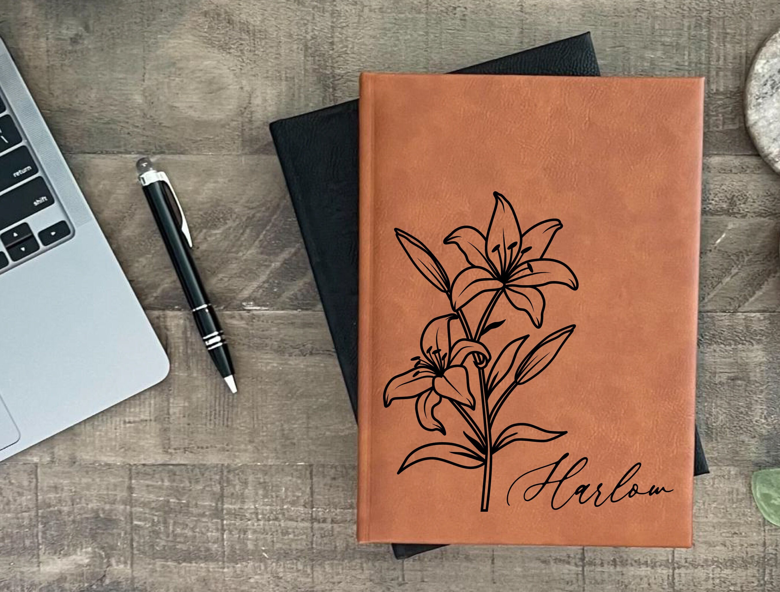 Personalized Leatherette Engraved Sketch Book with Your Name or Monogram -  Perfect Birthday or Christmas Gift for Artists (7 x 9.75)