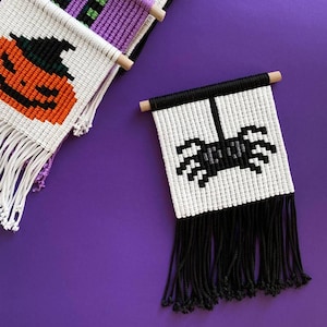 Halloween Spider Macrame Wall Hanging, Handmade Spooky Wall Art, Creepy Cute Halloween Decor, Spider Tapestry, Black and White Tapestry
