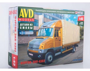 1/43 AVD Models 1624 - ZIL-4362 Van, Model kit.